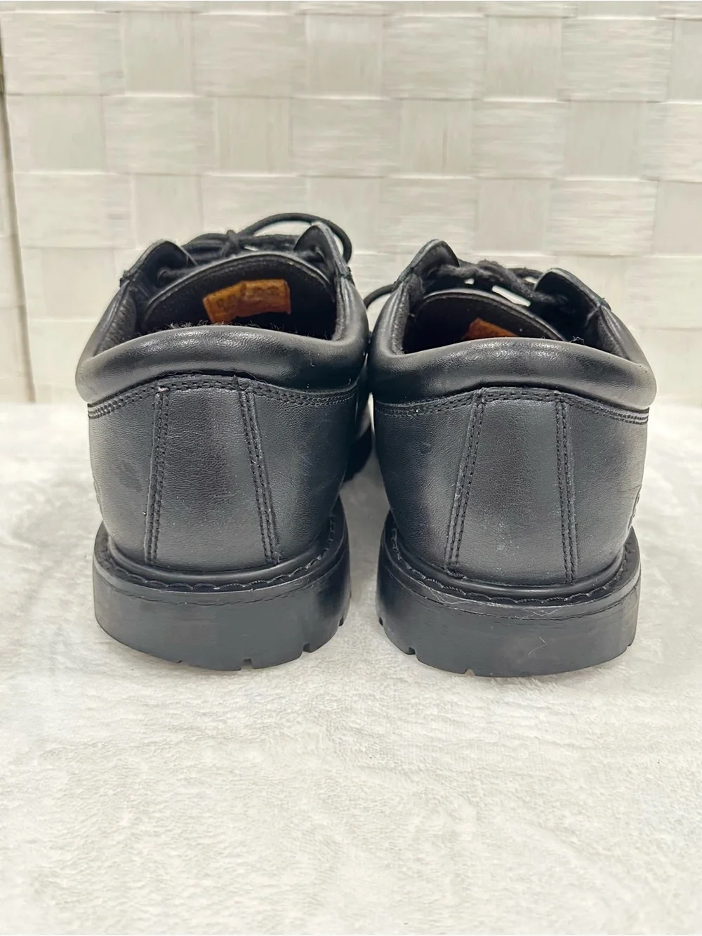 Skechers Work Relaxed Fit Slip Resistant Black Leather Shoes 9.5 Wide Width